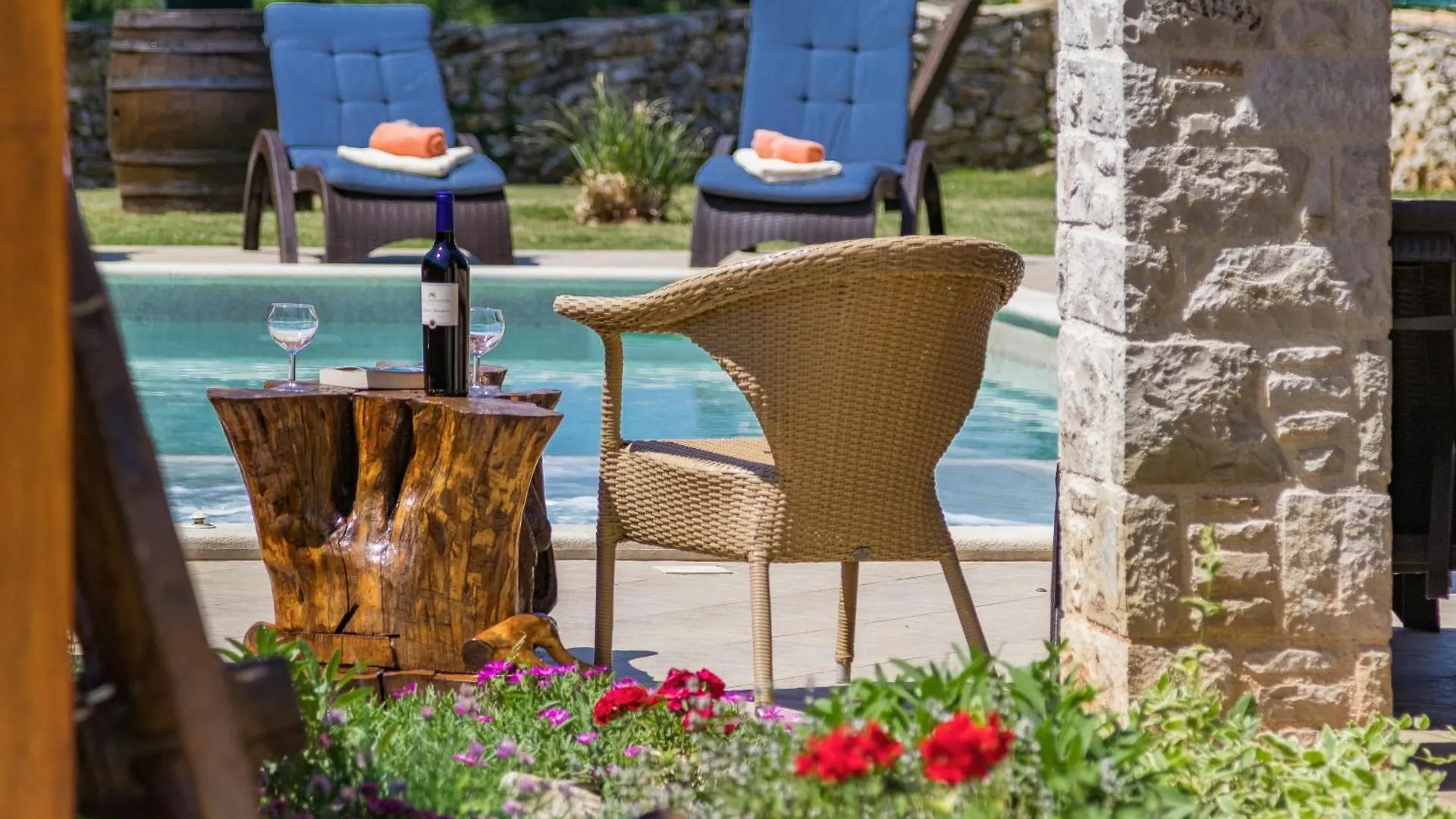 Villa Histria, A Wonderfuly And Luxurious Villa Manjadvorci Vakantiehuis
