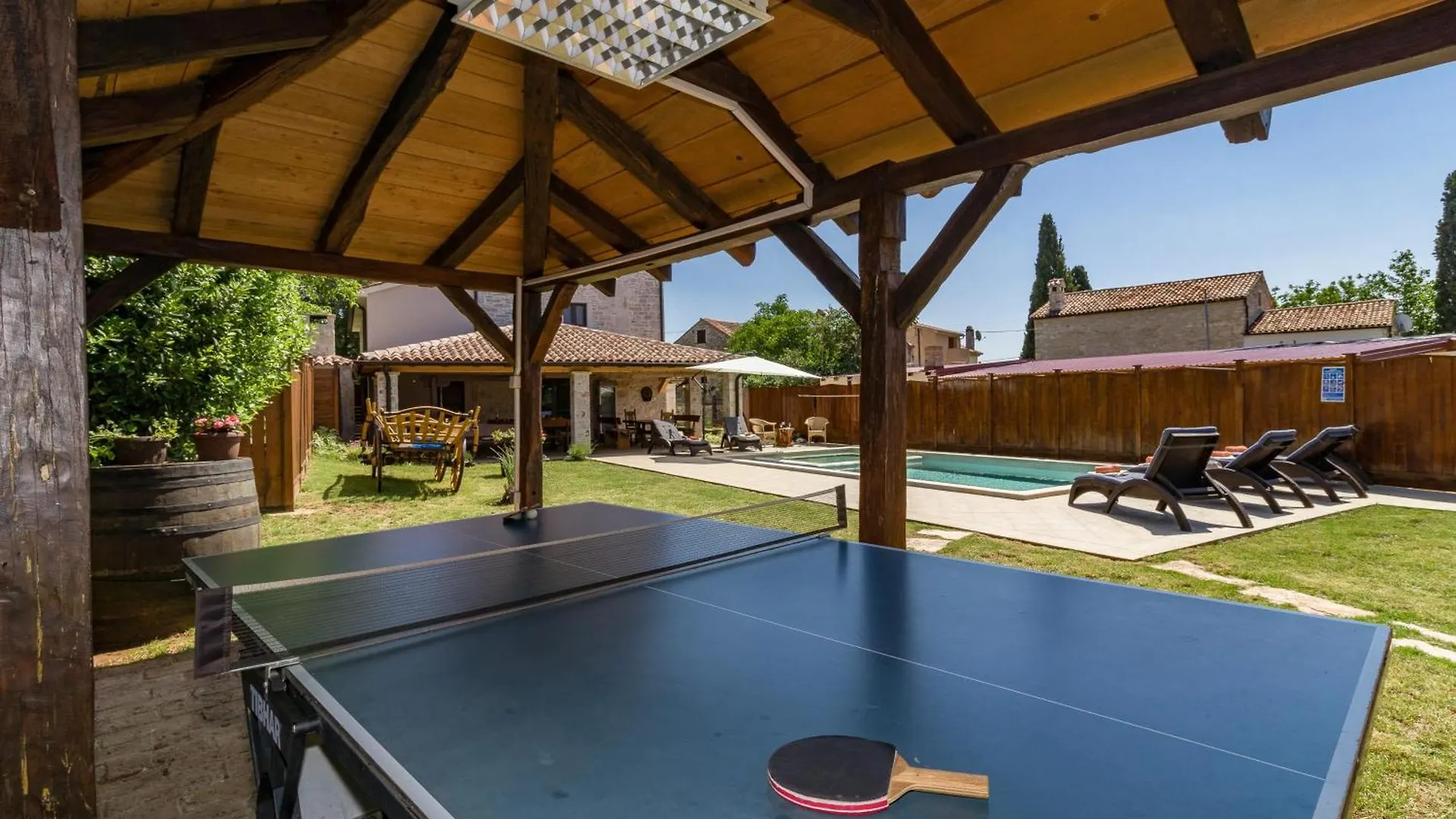 Villa Histria, A Wonderfuly And Luxurious Villa Manjadvorci Vakantiehuis