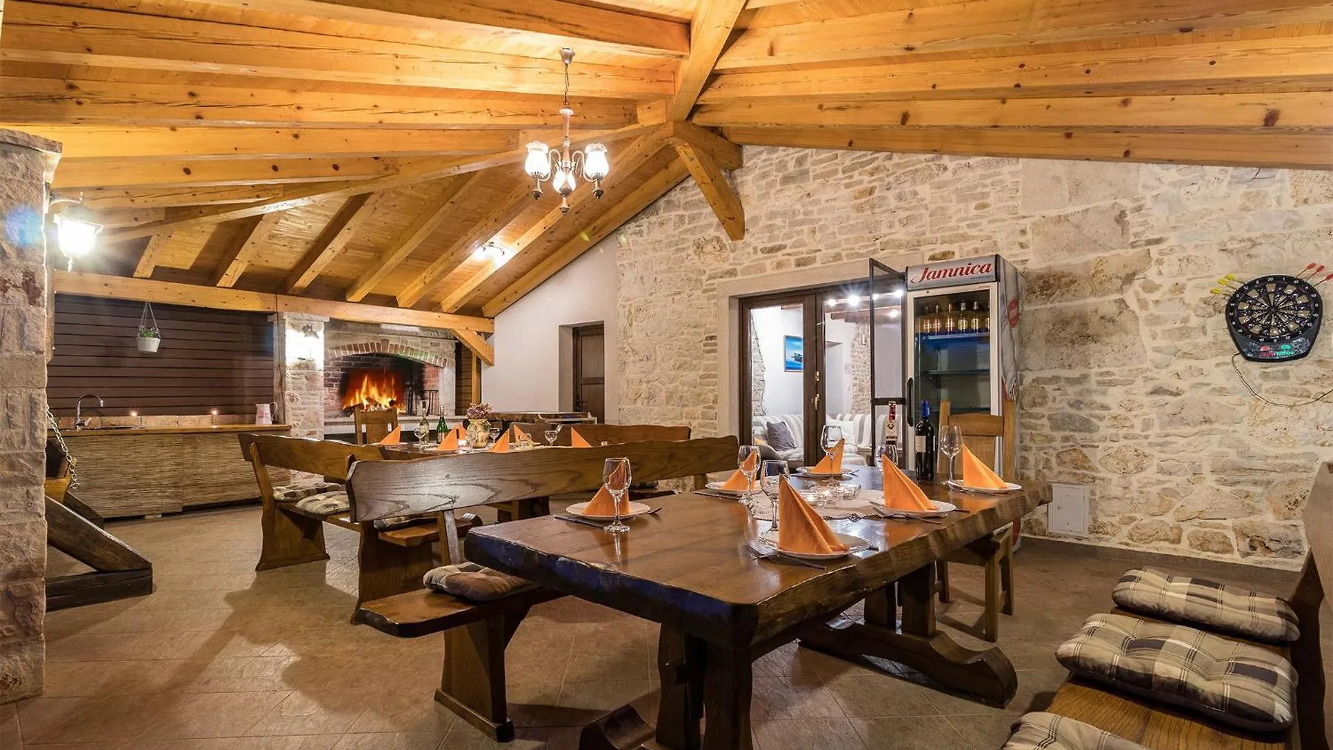 Vakantiehuis Villa Histria, A Wonderfuly And Luxurious Villa Manjadvorci