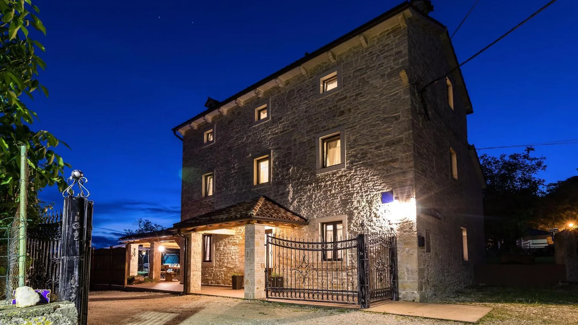 Villa Histria, A Wonderfuly And Luxurious Villa Manjadvorci