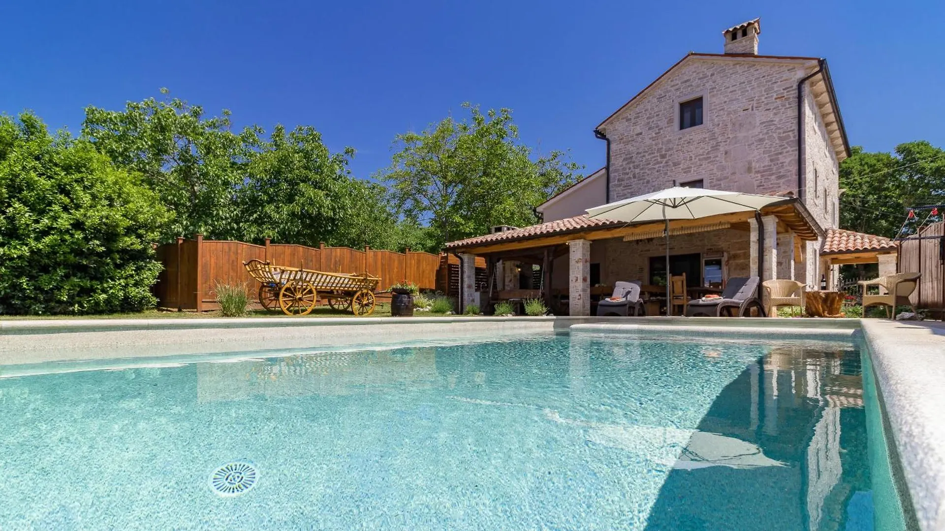 Villa Histria, A Wonderfuly And Luxurious Villa Manjadvorci